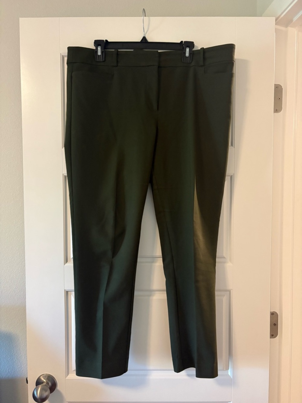 Loft Olive Green Skinny Ankles Pants